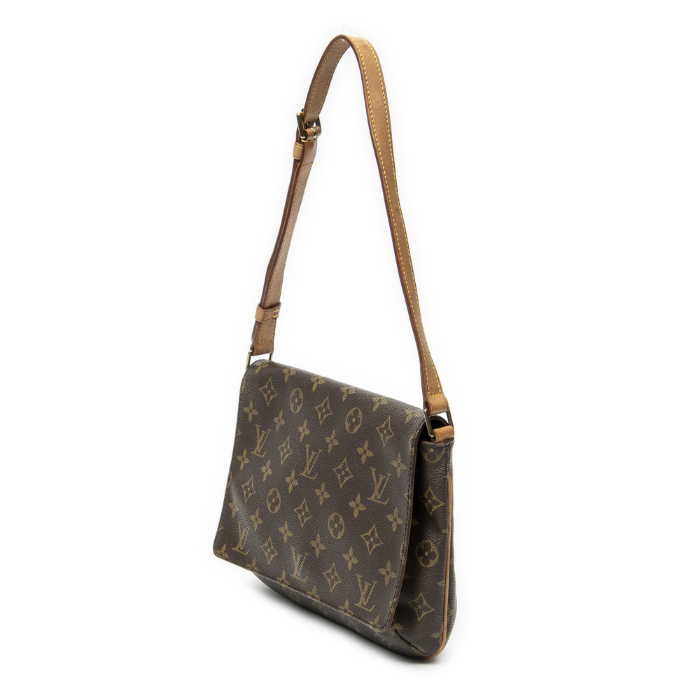 Louis Vuitton Musette Tango - Picture 2 of 10